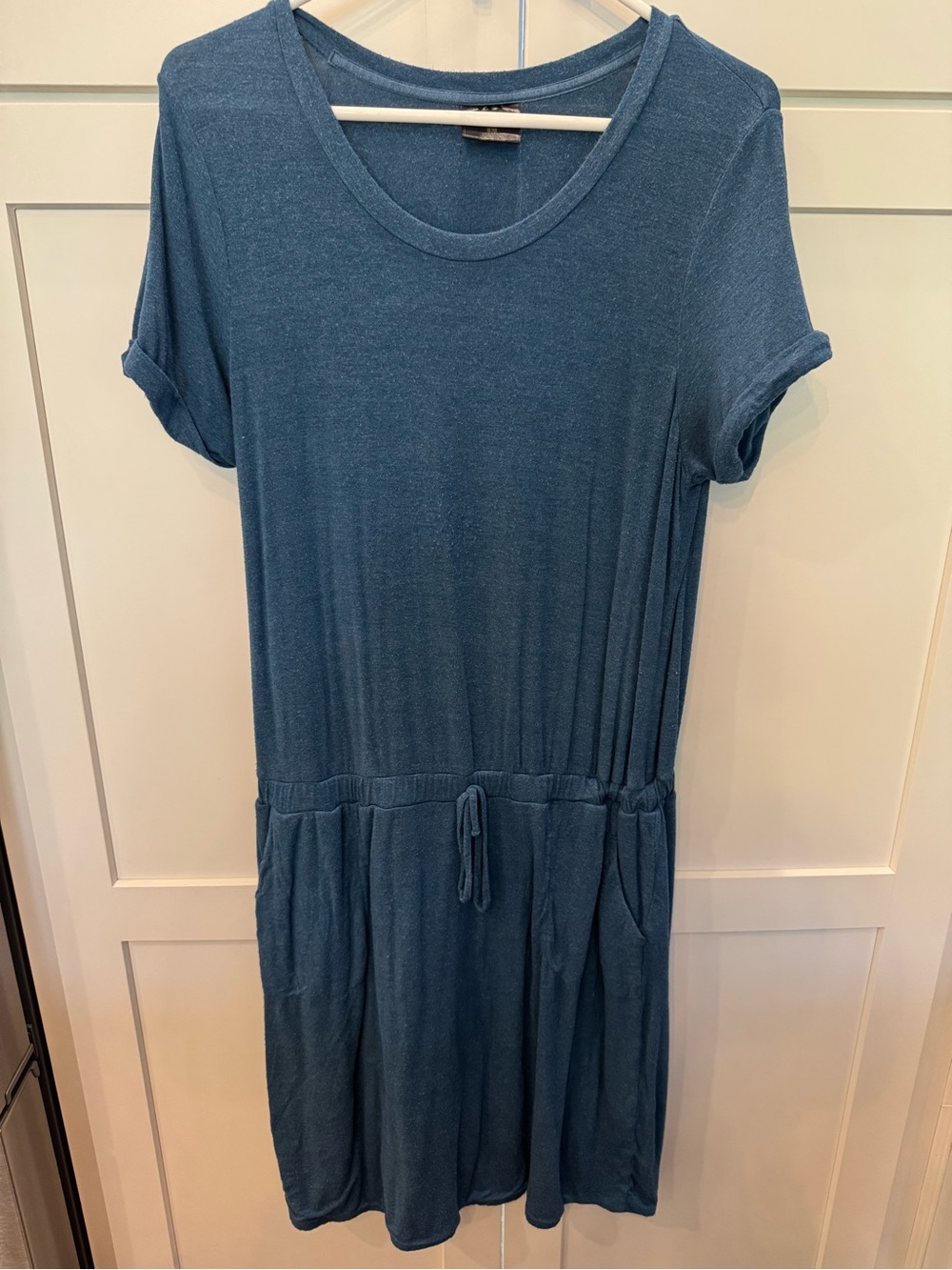 Casual Short Sleeve Drawstring Midi Dress in Dusty Blue
